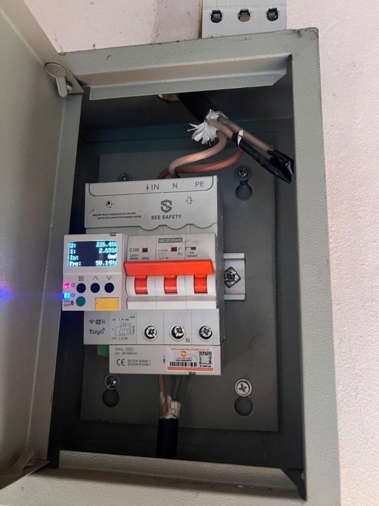 Aptomat chống giật