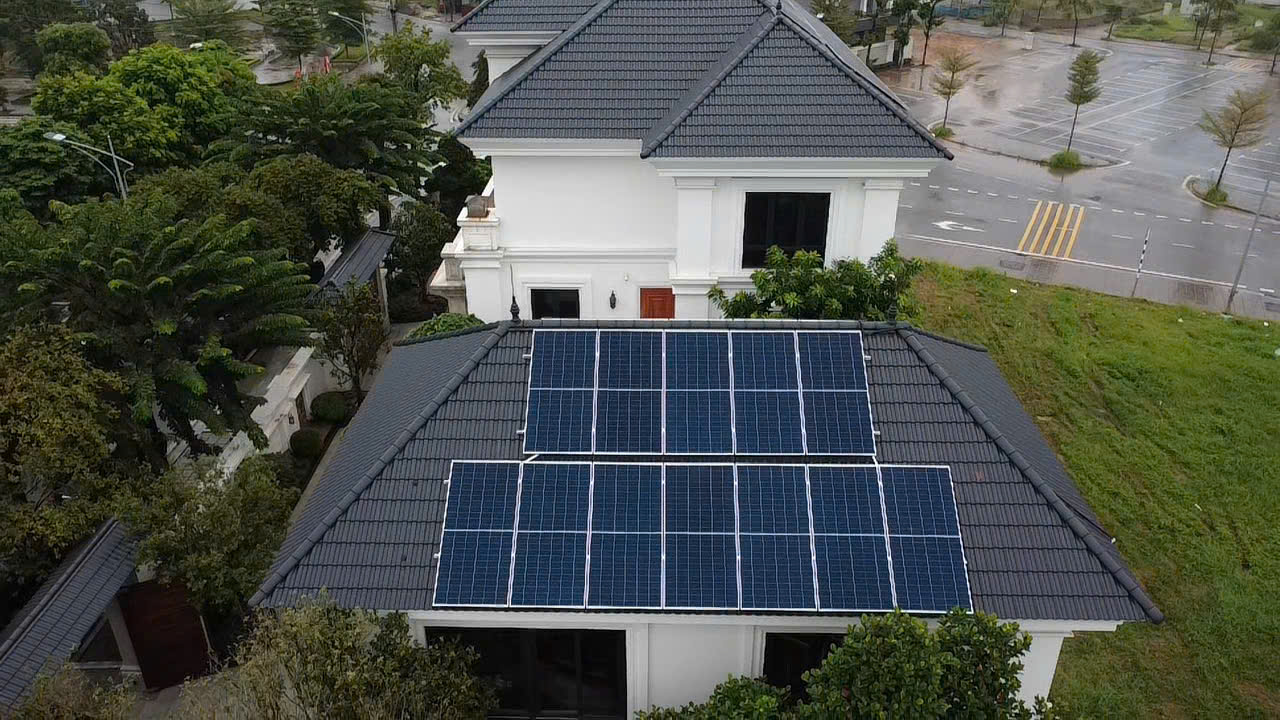 Điện mặt trời Việt Trì