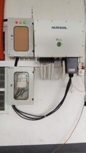 công trình điện mặt trời cho trang trại gà tại Phong Châu