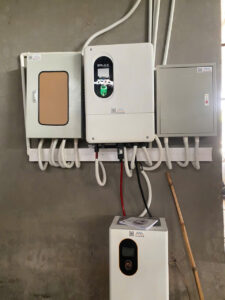 hệ thống điện mặt trời 9.92kWp 1 pha lưu trữ 16kWh tại Vĩnh Yên