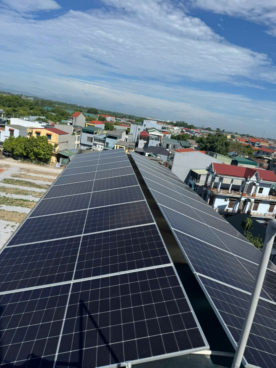 hoàn thiện hệ điện mặt trời