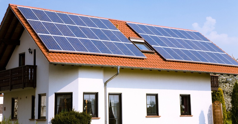 Giá điện mặt trời mới nhất 2026