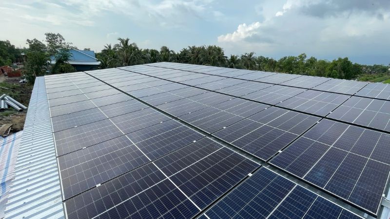 Điện mặt trời lưu trữ