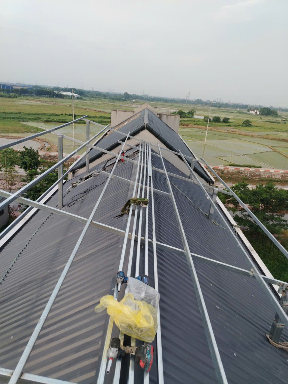 Dự án điện mặt trời cho hộ gia đình