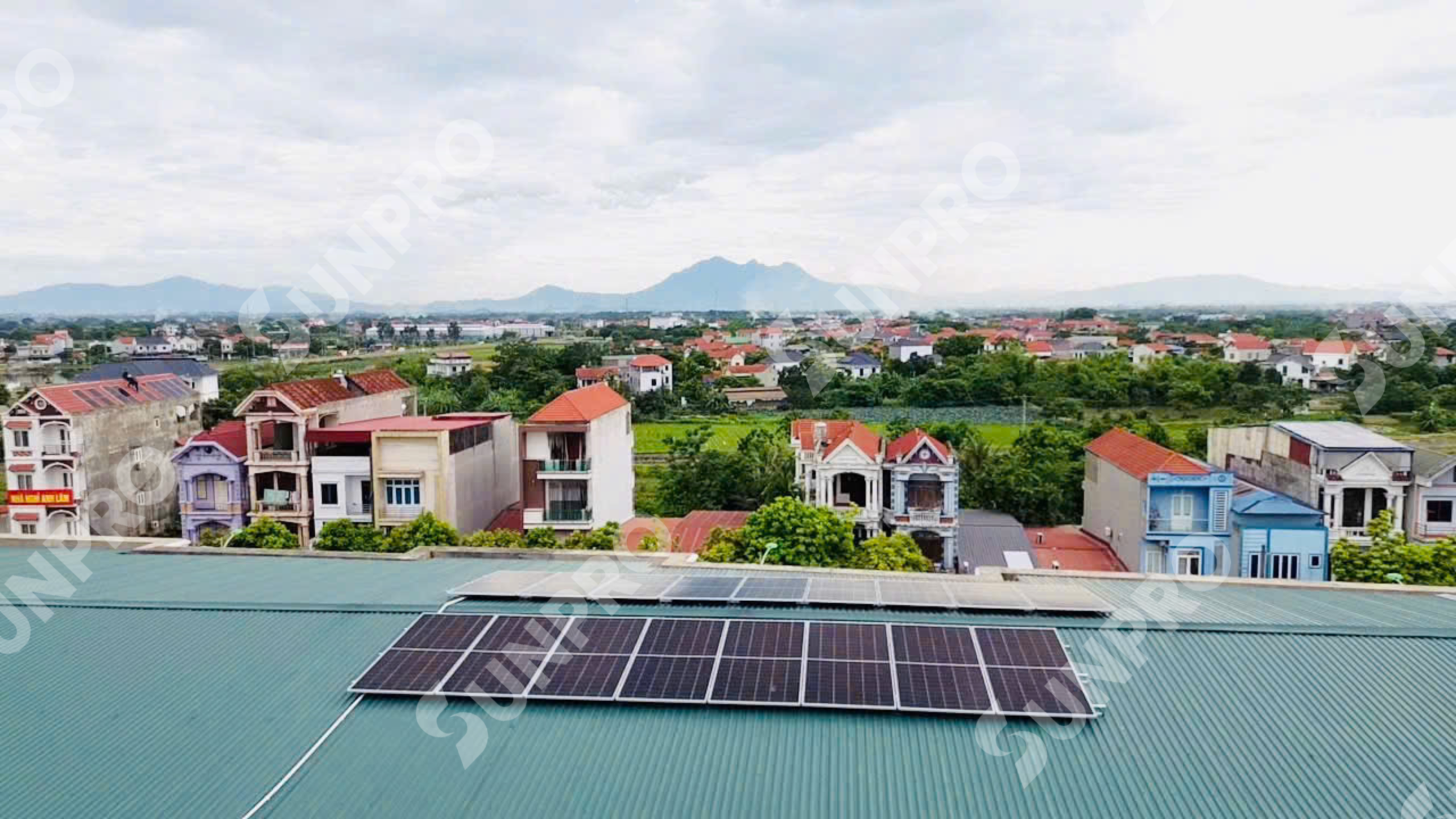 Lắp đặt điện mặt trời Vĩnh Tường