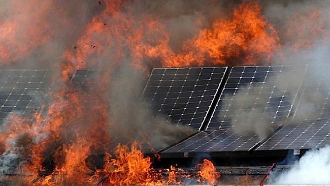 Những nguyên nhân phổ biến gây cháy nổ hệ thống điện mặt trời