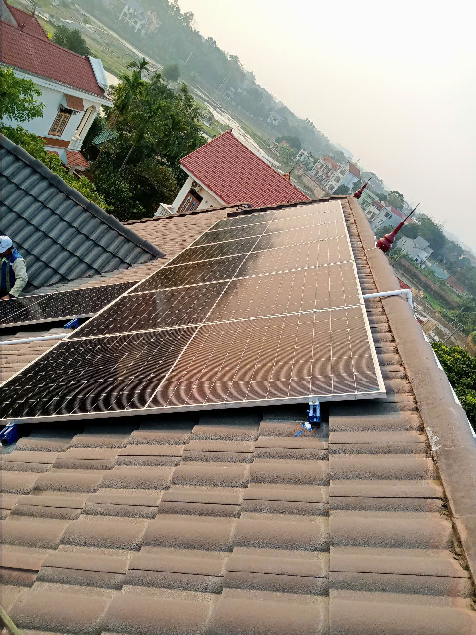 Xu hướng sống xanh từ lắp điện mặt trời gia đình Phú Thọ
