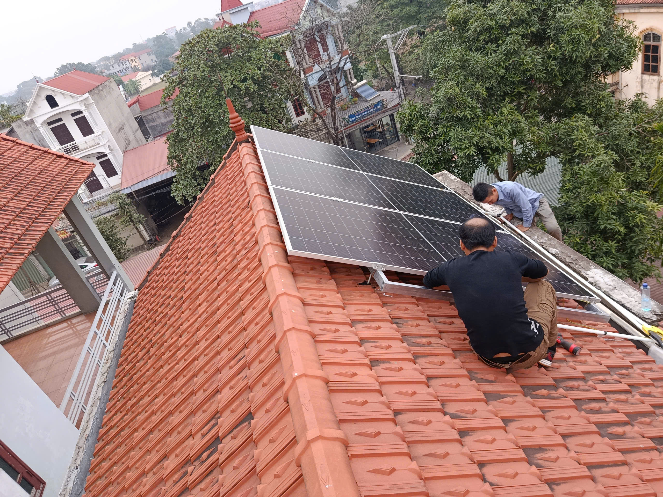 Vì sao nên lắp điện mặt trời tại Phúc Yên?