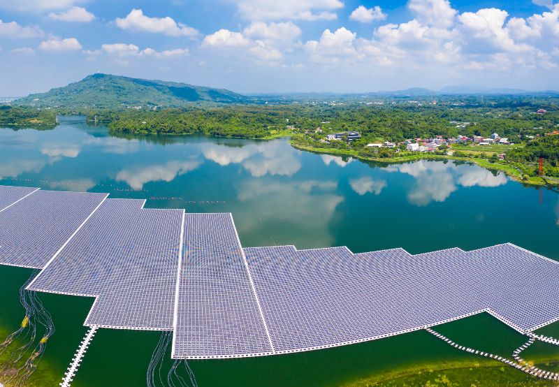 Tiềm năng phát triển điện mặt trời nổi tại việt nam