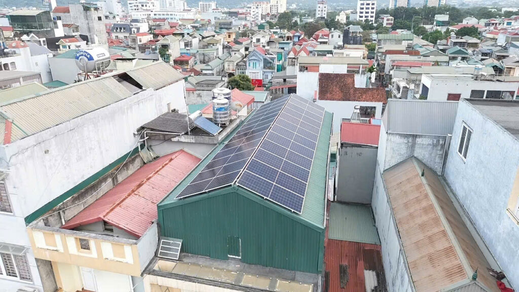 Điện mặt trời Yên Lạc